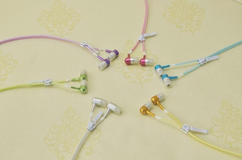 In-Ear Glow In The Dark Zipper Earphone